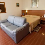 Otel Parking Giardino