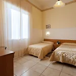 Otel Parking Giardino Livorno