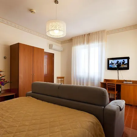 Parking Giardino 3* Livorno