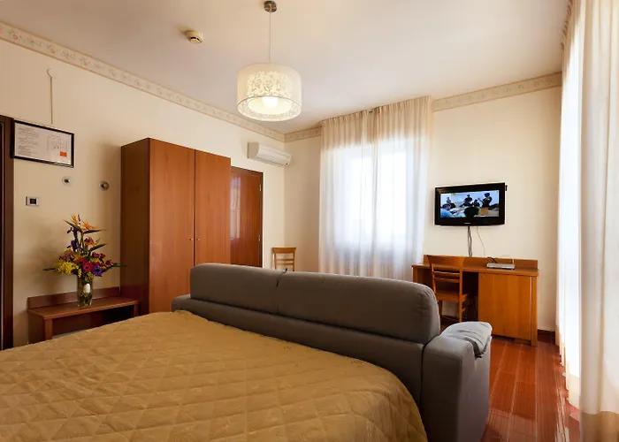 Parking Giardino Hotel Livorno